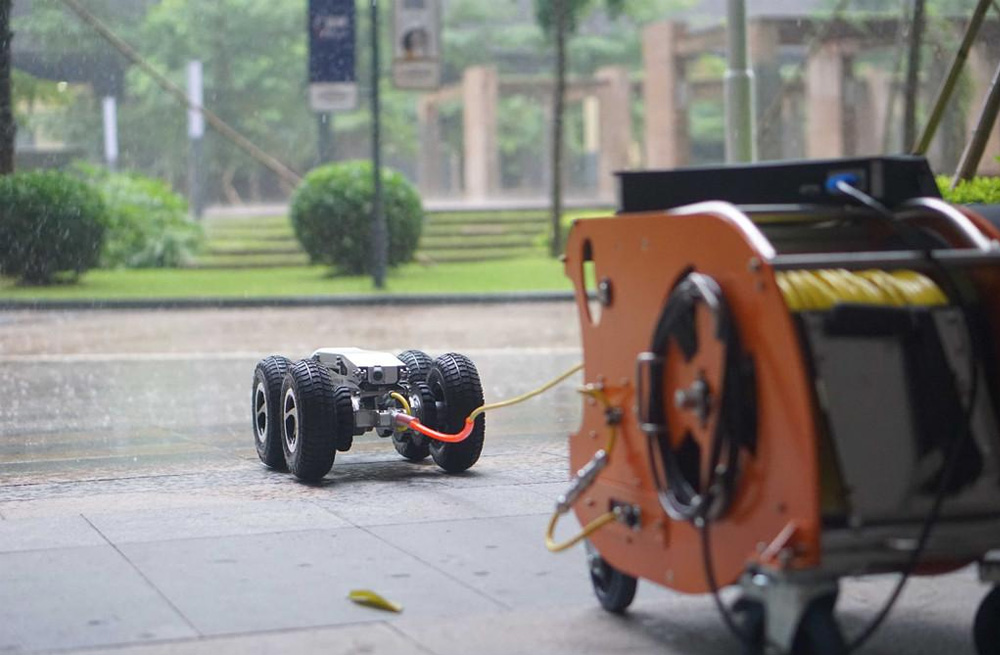 285赛虹桥管道检测机器人